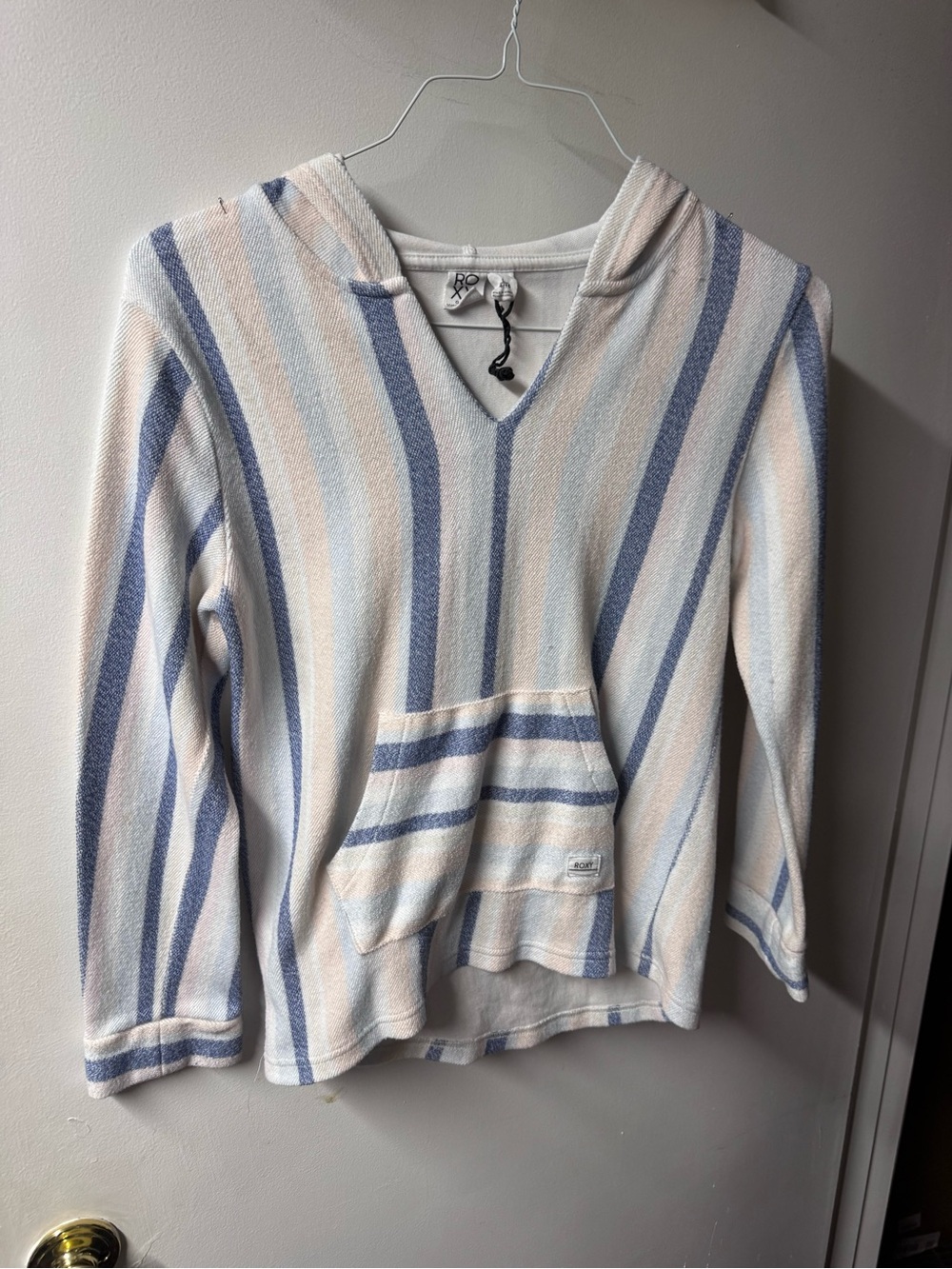 Roxy Striped V-Neck Hooded Pullover in White, Light Blue & Cream